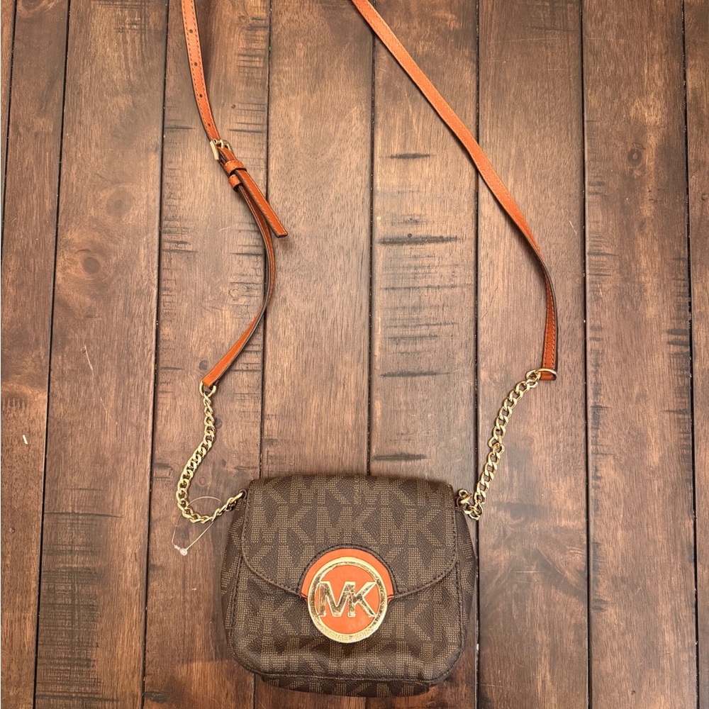 MICHAEL KORS Monogram Fulton Brown Signature Flap Chain Leather Crossbody Bag - Picture 4 of 9